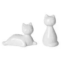 Salt och peppar vit katt